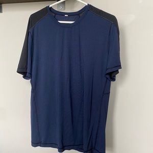 Men’s Lululemon T-Shirt
